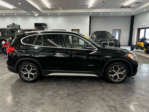 Used 2018 BMW X1 xDrive28i image 4