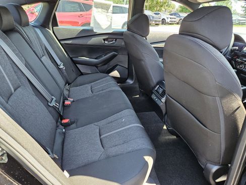 Used 2025 Honda Accord Sport image 19