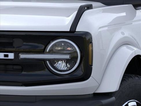 New 2026 Ford Bronco Outer Banks AWD/4WD image 20