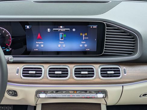 New 2026 Mercedes-Benz GLE 350 4MATIC image 32