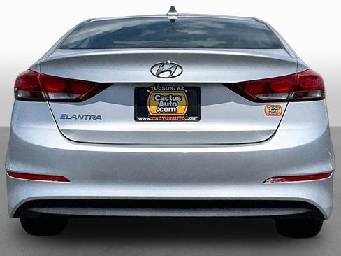 Used 2017 Hyundai Elantra Value Edition FWD image 4
