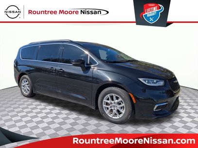 Used 2022 Chrysler Pacifica Touring-L