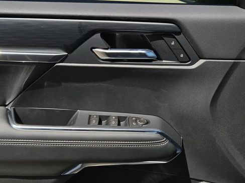 New 2026 GMC Acadia Elevation w/ Elevation Premium Package FWD image 27