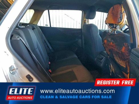 Used 2021 Subaru Outback image 19