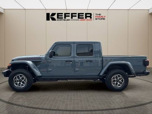 New 2026 Jeep Gladiator Rubicon AWD/4WD image 2