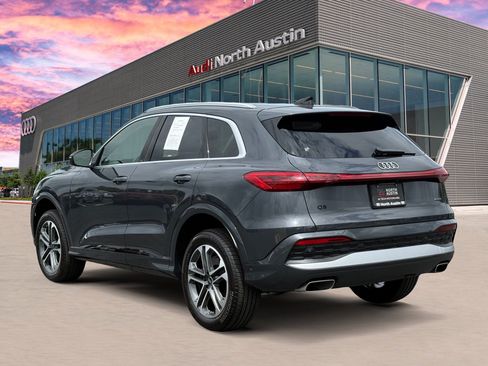 Certified 2025 Audi Q5 Premium w/ Convenience Package AWD/4WD image 10
