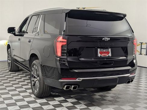 Used 2025 Chevrolet Tahoe High Country image 5