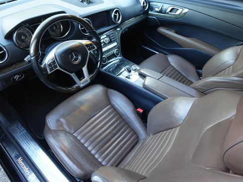 Used 2015 Mercedes-Benz SL 400 image 17