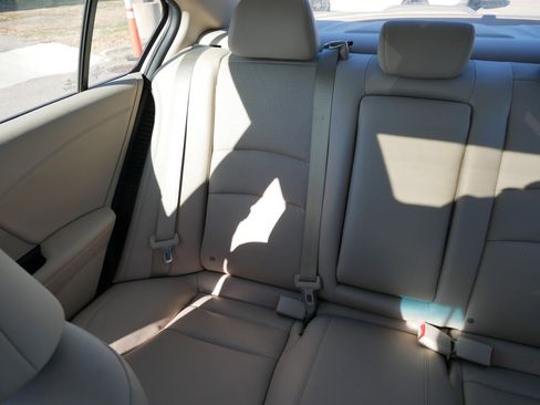 Used 2015 Honda Accord EX-L image 12