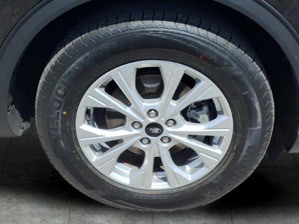 Used 2024 Ford Escape Active w/ Tech Pack #1 FWD image 9