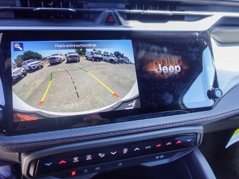 New 2026 Jeep Cherokee Limited AWD/4WD image 18