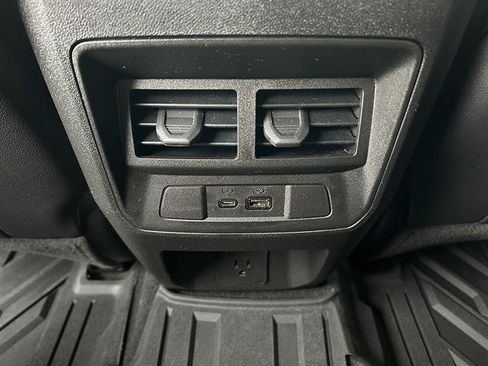 Used 2025 Chevrolet Colorado ZR2 w/ ZR2 Bison Edition AWD/4WD image 35