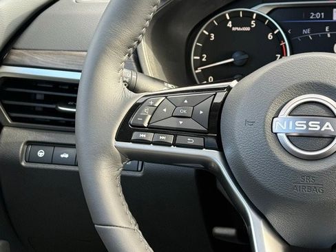 New 2025 Nissan Altima 2.5 SL image 24