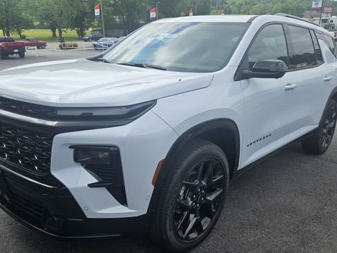 New 2026 Chevrolet Traverse RS FWD image 4
