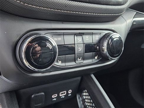 Used 2023 Chevrolet TrailBlazer ACTIV w/ Convenience Package image 22