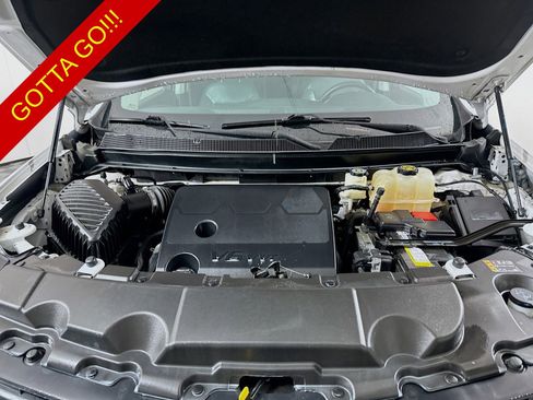 Used 2021 Chevrolet Traverse LT w/ LT Premium Package AWD/4WD image 29