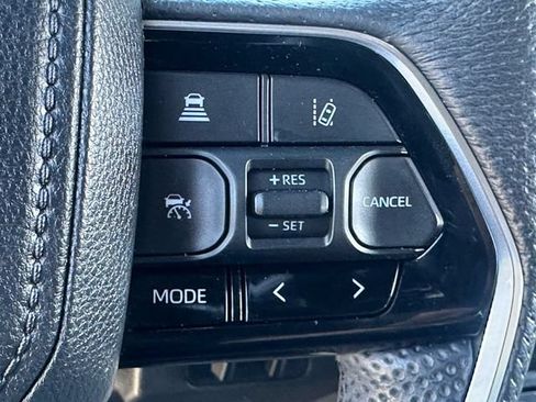 Certified 2024 Toyota Sequoia Platinum AWD/4WD image 14