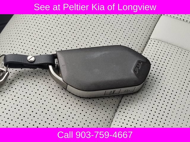 Used 2025 Kia Sorento S FWD image 35