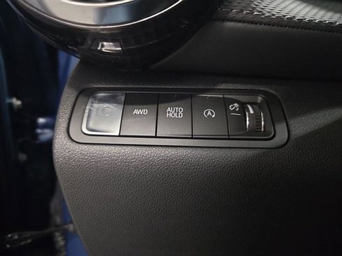 New 2026 Chevrolet Equinox LT w/ Convenience Package II image 27