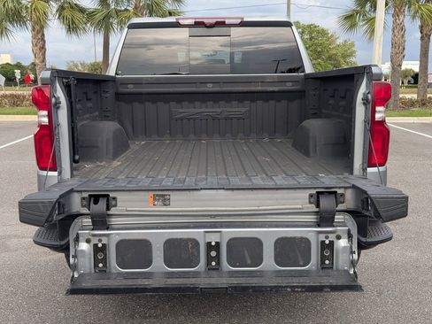 Certified 2024 Chevrolet Silverado 1500 ZR2 w/ Technology Package image 17