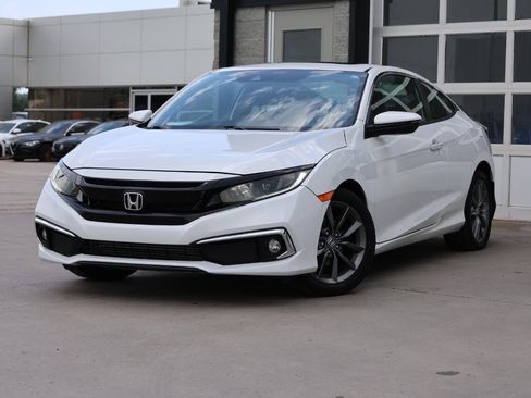 Used 2019 Honda Civic EX image 3