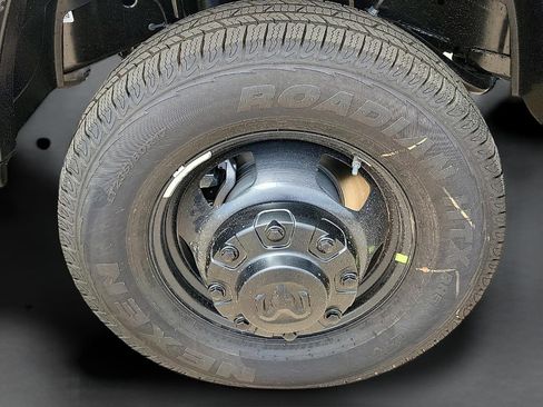 New 2026 RAM 3500 Tradesman AWD/4WD image 7