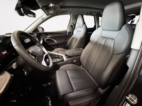 New 2025 Audi Q5 Premium Plus AWD/4WD image 11