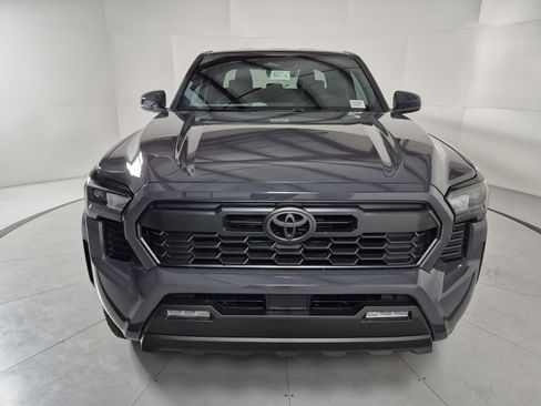 New 2025 Toyota Tacoma SR5 image 8