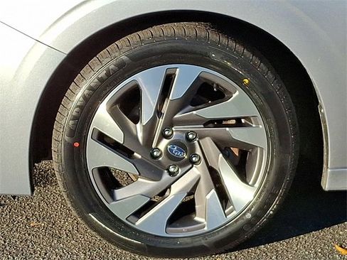 Used 2024 Subaru Legacy Limited image 8