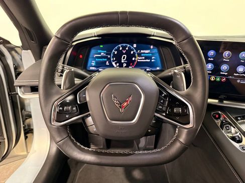 Used 2022 Chevrolet Corvette Stingray Preferred Conv w/ Battery Protection Package RWD image 18