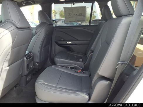 New 2026 Lexus TX 500h image 7