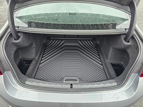 New 2025 BMW 330i xDrive Sedan image 28