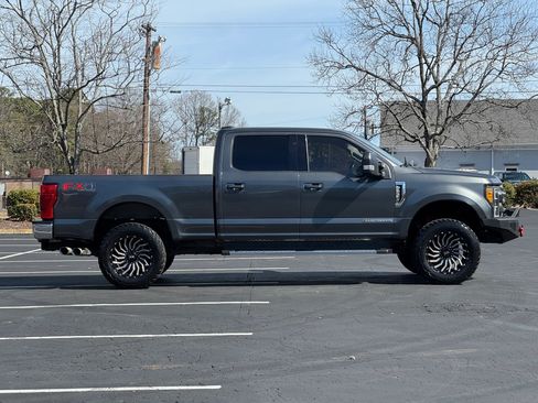 Used 2020 Ford F250 Lariat AWD/4WD image 5