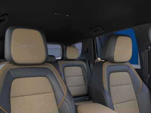 New 2026 Chevrolet Equinox ACTIV w/ Convenience Package III AWD/4WD image 52