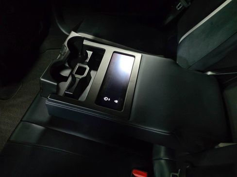 Used 2023 Fisker Ocean One image 19