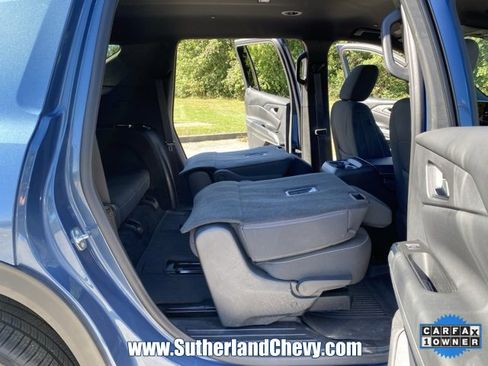 Used 2024 Chevrolet Traverse LT w/ Trailering Package image 41