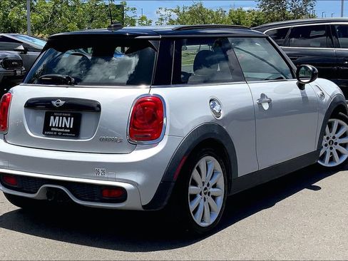 Used 2015 MINI Cooper S FWD image 9