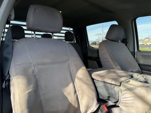 Used 2022 Ford F250 XL w/ Power Equipment Group image 6