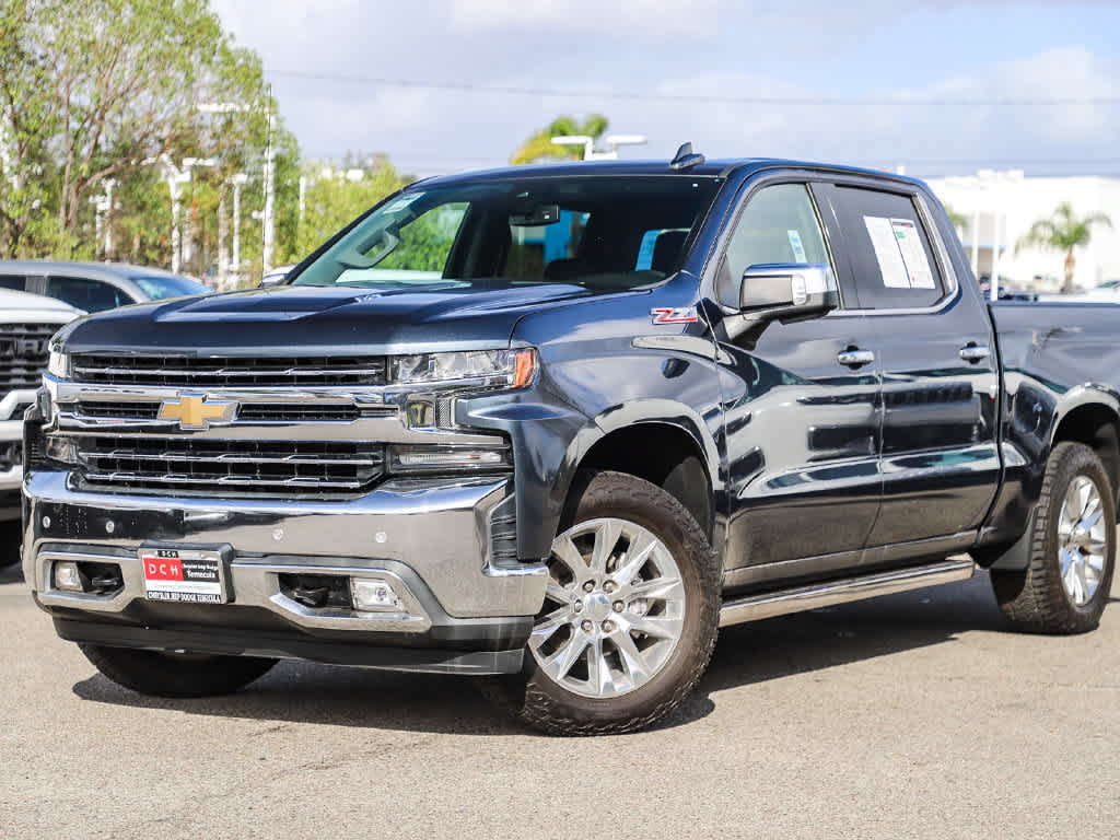 Used 2020 Chevrolet Silverado 1500 LTZ w/ LTZ Premium Package AWD/4WD image 40