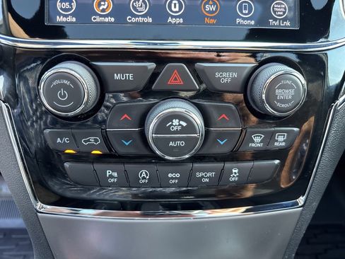 Used 2020 Jeep Grand Cherokee Trailhawk image 39