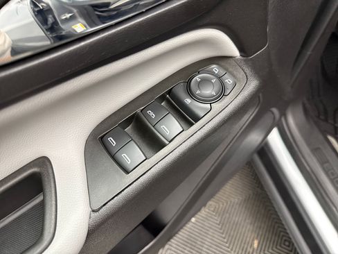 Certified 2024 Chevrolet Equinox LS w/ LPO, Floor Liner Package image 32