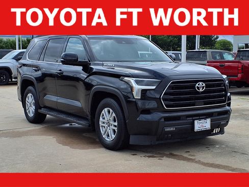 Used 2025 Toyota Sequoia SR5 AWD/4WD image 1