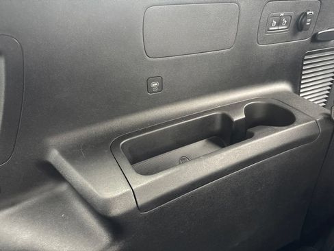 Used 2024 Kia Sorento EX w/ Panoramic Sunroof Package FWD image 17