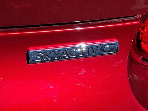 Used 2021 MAZDA MX-5 Miata Sport image 11