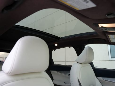 Used 2021 INFINITI QX50 Autograph w/ Premium White Leather Package FWD image 23