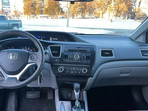 Used 2013 Honda Civic LX image 30