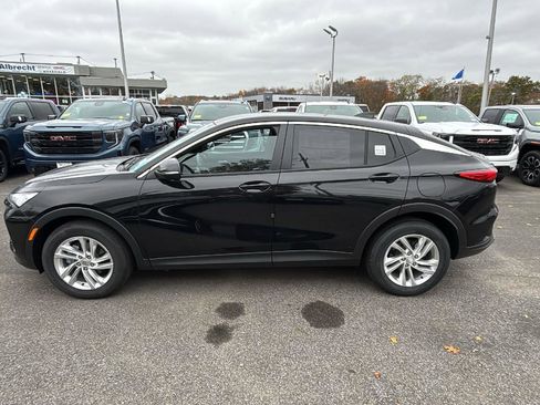 New 2025 Buick Envista Preferred w/ Convenience II Package image 4