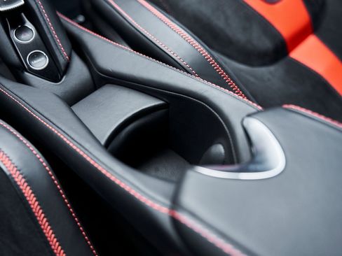 Used 2021 McLaren 720S Performance image 65