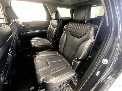 Used 2023 Hyundai Palisade Limited image 27