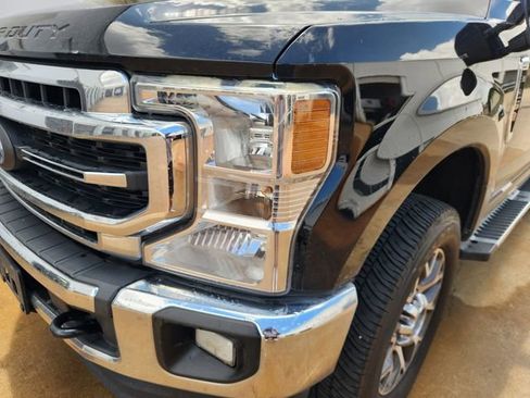 Used 2020 Ford F250 Lariat w/ Lariat Value Package AWD/4WD image 6